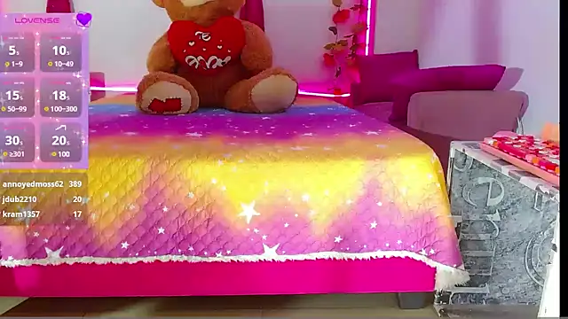 natashakissess online show from 12/23/24, 06:58