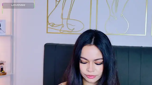 summer holiday online show from 07/18/26, 05:33