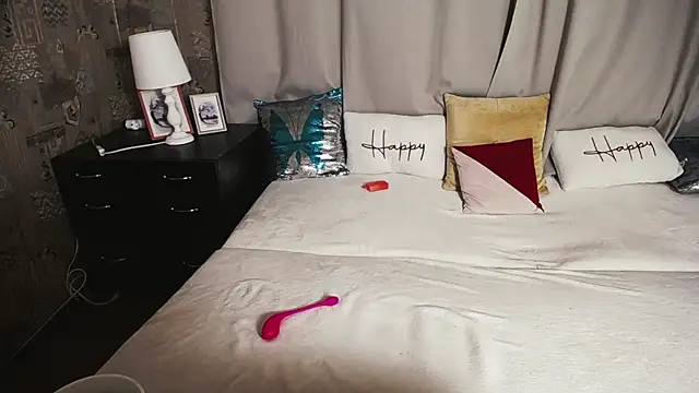 Unusual G online show from 12/16/25, 06:18