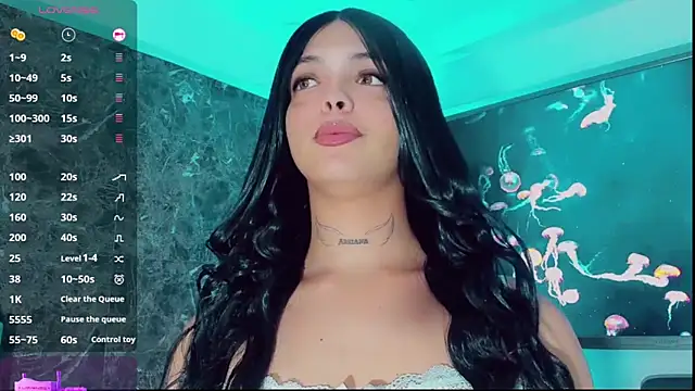 Snapshot of Emmaa_Saenz_ chatting on 09/25/25, 05:49 Emmaa Saenz online show from 09/25/25, 05:49