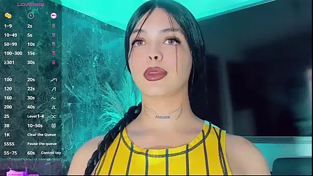 Snapshot of Emmaa_Saenz_ chatting on 10/08/25, 10:29 Emmaa Saenz online show from 10/08/25, 10:29