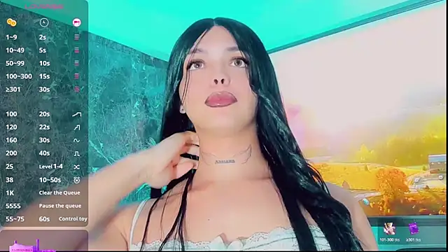 Snapshot of Emmaa_Saenz_ chatting on 10/18/25, 12:02 Emmaa Saenz online show from 10/18/25, 12:02