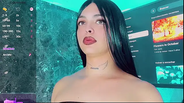 Snapshot of Emmaa_Saenz_ chatting on 10/23/25, 09:57 Emmaa Saenz online show from 10/23/25, 09:57