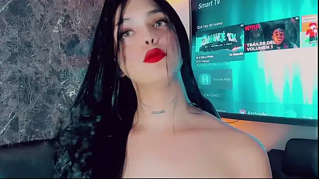 Snapshot of Emmaa_Saenz_ chatting on 11/26/25, 09:16 Emmaa Saenz online show from 11/26/25, 09:16