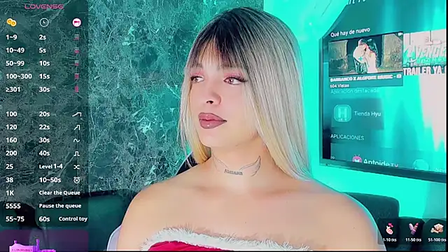 Snapshot of Emmaa_Saenz_ chatting on 12/14/25, 04:12 Emmaa Saenz online show from 12/14/25, 04:12