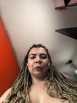 Snapshot of charlotedoll chatting on 12/04/25, 05:39 charlotedoll online show from 12/04/25, 05:39