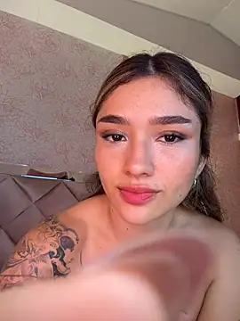 Arianavillada online show from 06/05/26, 03:35