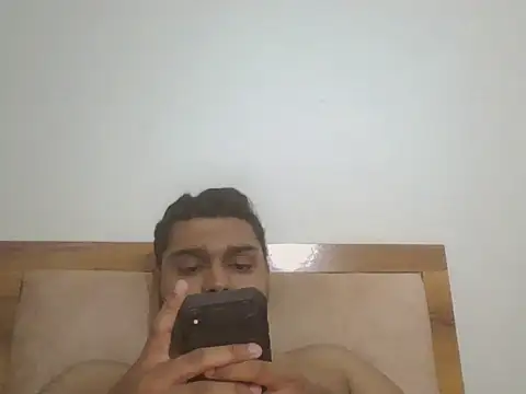 Snapshot of Mrfuck46@xh chatting on 09/15/25, 05:35 Mrfuck46xh online show from 09/15/25, 05:35