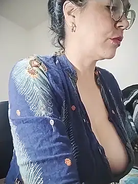 naughty doll horny online show from 12/20/25, 10:44