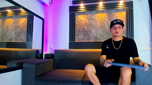 liam genner  online show from 09/15/25, 08:09