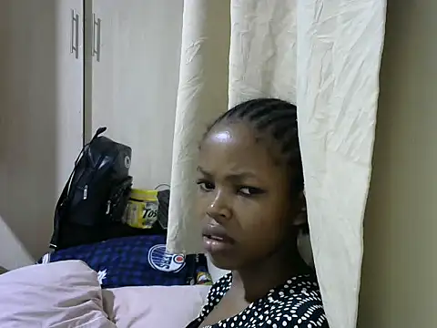 queen-sasha online show from 02/10/25, 04:47