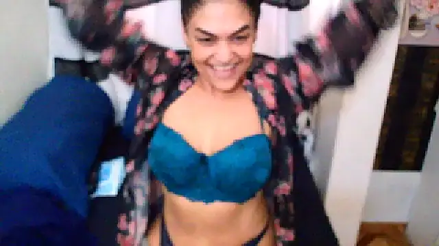 Indian Blaze00 online show from 10/12/25, 01:10