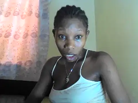 smallnaughtygirl online show from 01/15/25, 11:21