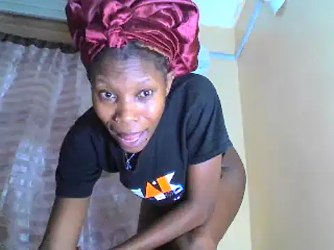 smallnaughtygirl online show from 01/30/25, 09:36