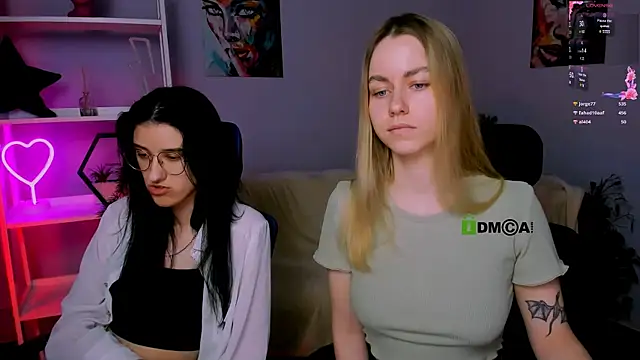 Snapshot of scarlet_mooore chatting on 03/11/25, 02:32 scarlet mooore online show from 03/11/25, 02:32