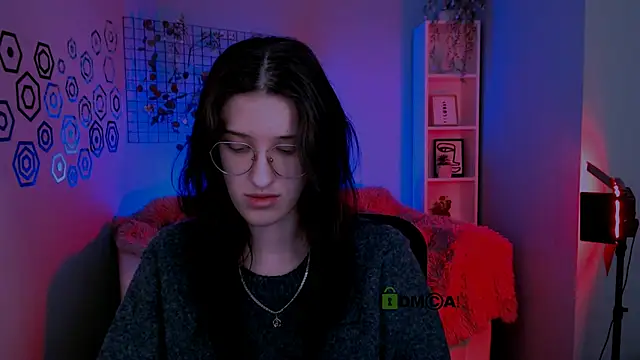 Snapshot of scarlet_mooore chatting on 12/03/25, 10:30 scarlet mooore online show from 12/03/25, 10:30