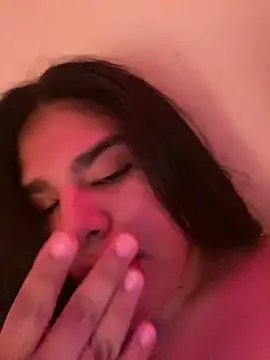 Snapshot of Badkittykim chatting on 12/22/24, 04:17 Badkittykim online show from 12/22/24, 04:17