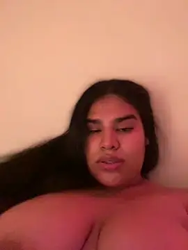 Snapshot of Badkittykim chatting on 12/22/24, 07:31 Badkittykim online show from 12/22/24, 07:31