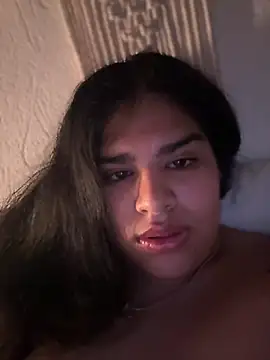 Snapshot of Badkittykim chatting on 02/08/25, 11:33 Badkittykim online show from 02/08/25, 11:33