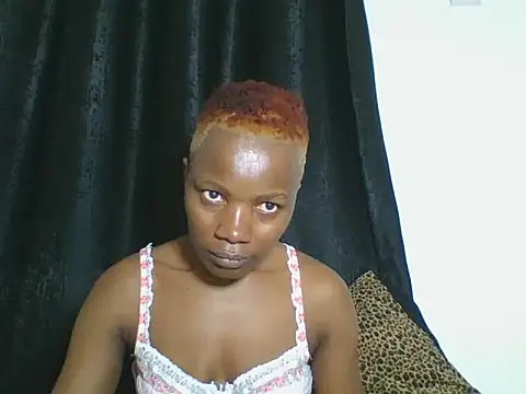 Snapshot of AfricanPrincess24 chatting on 09/12/25, 12:16 AfricanPrincess24 online show from 09/12/25, 12:16