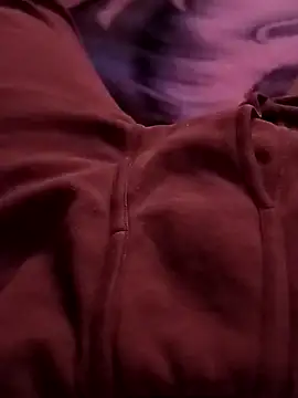 Snapshot of vadszex31 chatting on 01/16/25, 10:12 vadszex31 online show from 01/16/25, 10:12