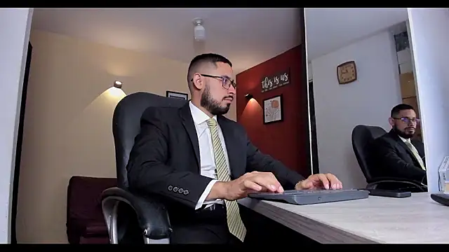 Snapshot of thesexlawyer1 chatting on 03/03/26, 03:01 thesexlawyer1 online show from 03/03/26, 03:01