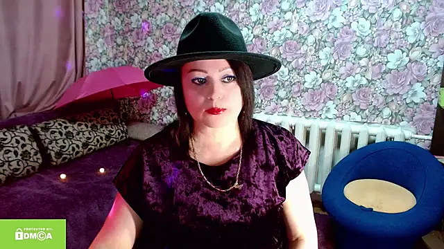 Julia-ru online show from 09/17/25, 06:53