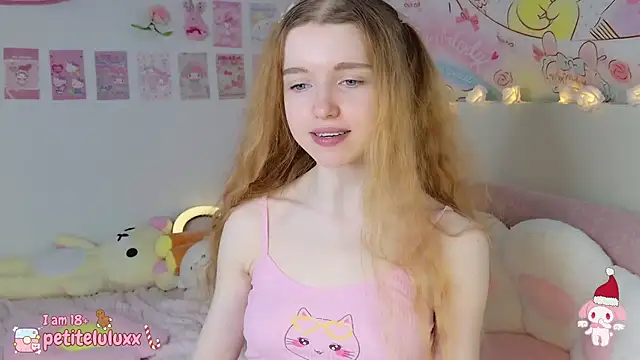 petiteluluxx online show from 12/31/24, 08:59