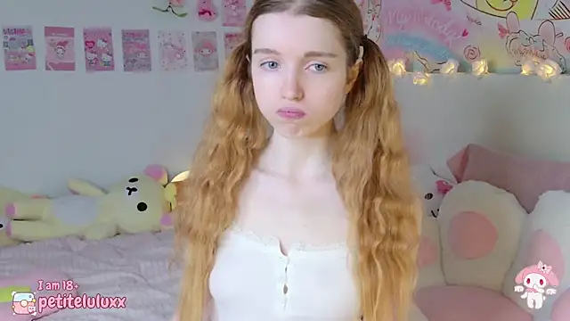 petiteluluxx online show from 01/11/25, 08:54
