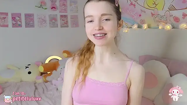 petiteluluxx online show from 01/23/25, 08:57