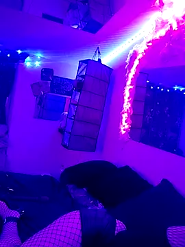 Wendyx666 Pika online show from 12/15/25, 12:48