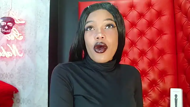 Snapshot of CrystalBrooke3x chatting on 11/02/25, 09:06 CrystalBrooke3x online show from 11/02/25, 09:06