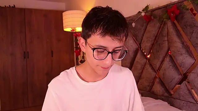 Mr evan1 online show from 12/04/24, 12:14