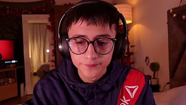 Mr evan1 online show from 12/11/24, 12:23