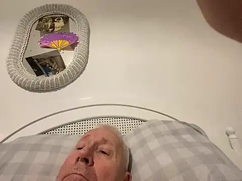 Bossinmidd12 online show from 12/07/24, 09:33