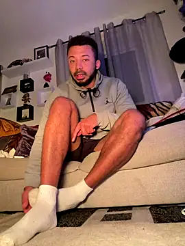 Snapshot of mbbc99 chatting on 12/04/25, 12:20 mbbc99 online show from 12/04/25, 12:20