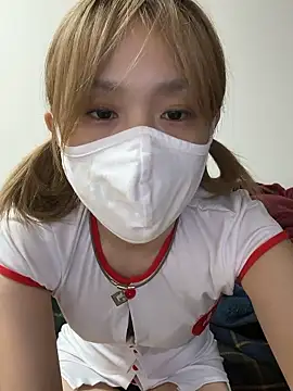 Snapshot of amichao chatting on 04/26/26, 04:43 amichao online show from 04/26/26, 04:43