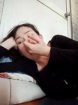 Ana love2000 online show from 02/12/25, 05:15