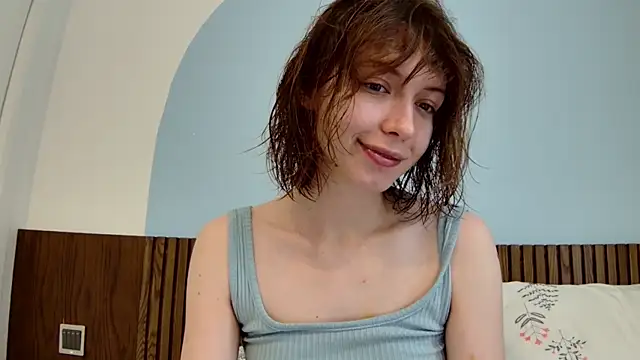 sun place online show from 02/15/25, 02:04