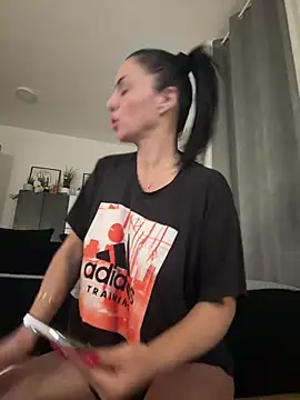 KimKelly13 online show from 01/22/25, 06:41