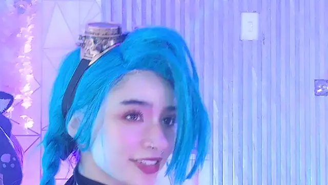 zephirahabney online show from 11/23/25, 03:34