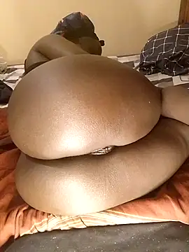 Snapshot of Misskhalifa_ chatting on 11/05/25, 01:27 Misskhalifa online show from 11/05/25, 01:27