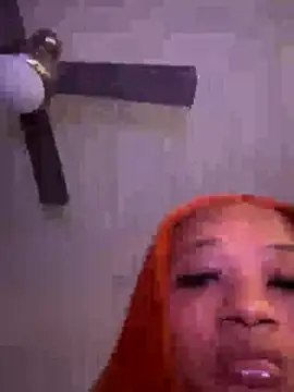 Snapshot of KiDaBrat chatting on 11/12/25, 08:52 KiDaBrat online show from 11/12/25, 08:52