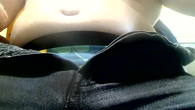 Snapshot of markluvskitty chatting on 10/08/25, 04:59 markluvskitty online show from 10/08/25, 04:59
