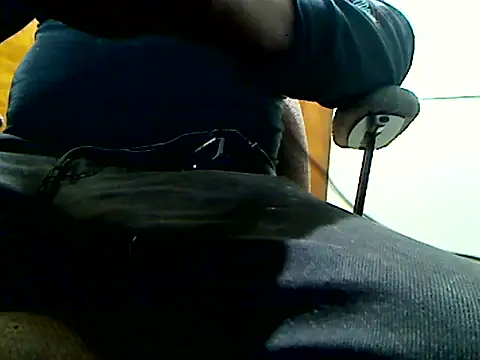 Snapshot of markluvskitty chatting on 11/07/25, 03:56 markluvskitty online show from 11/07/25, 03:56