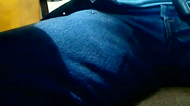 Snapshot of markluvskitty chatting on 03/04/26, 08:26 markluvskitty online show from 03/04/26, 08:26