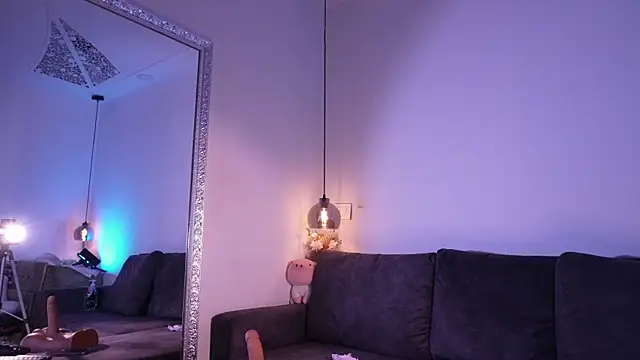 Isabella francoo online show from 05/10/26, 01:05