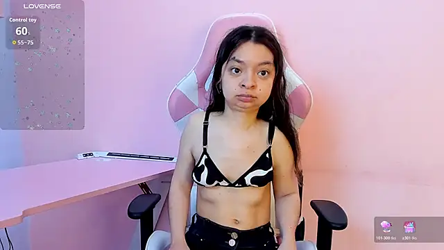 CharlotteMuller online show from 11/08/25, 08:18