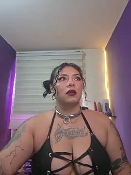 Alexa Slavehot777 online show from 11/24/25, 08:19