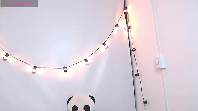 chanel brunette online show from 12/19/24, 05:40